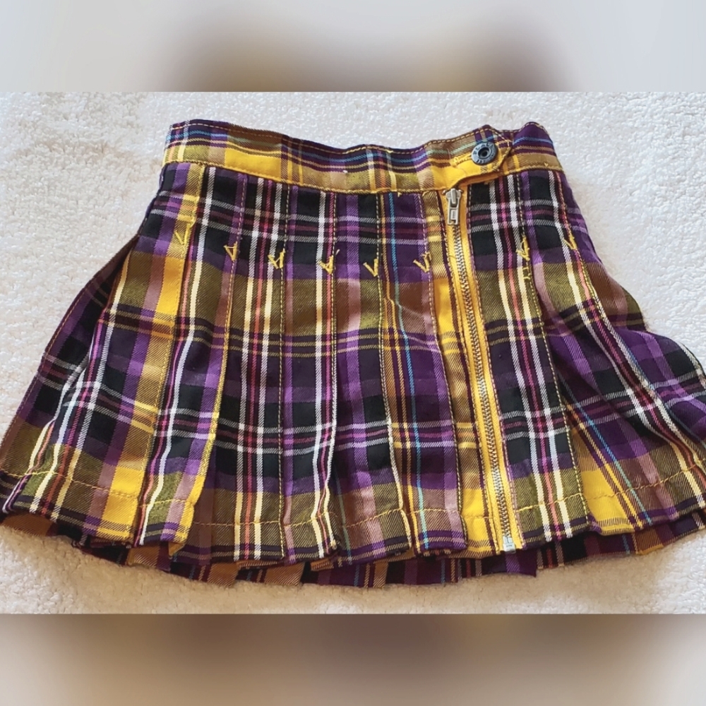 Girls Plaid Skirt Size 4